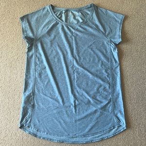 Eddie Bauer Short Sleeve Top - Size XS